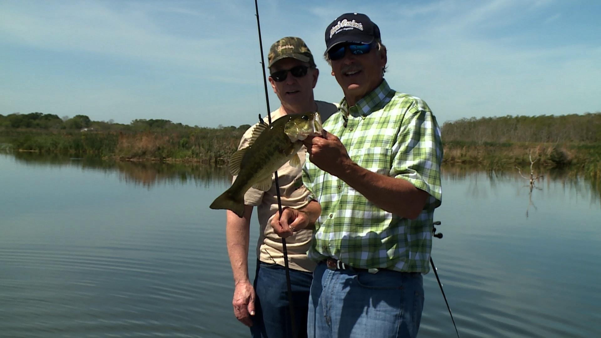 Hank Parker Fishing - Grosse Savanne Bass Fishing